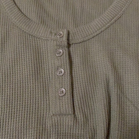 Olive Green Button Front Tank - Picture 3 of 5